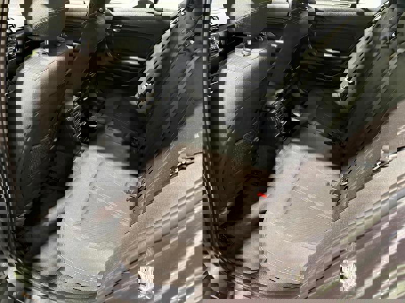 Image BMW SÉRIE 1 118d 150 UrbanChic Full leds GPS Caméra Bluetooth Régul Clim auto Gtie 1 an